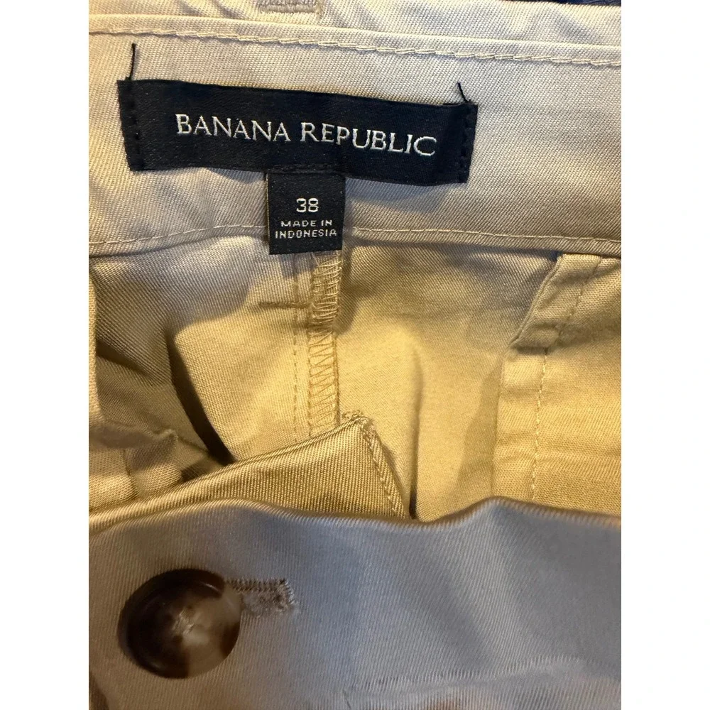 NWT Banana Republic Mens 38 Khaki Stretch Chino Shorts Quick Dry Preppy Classic